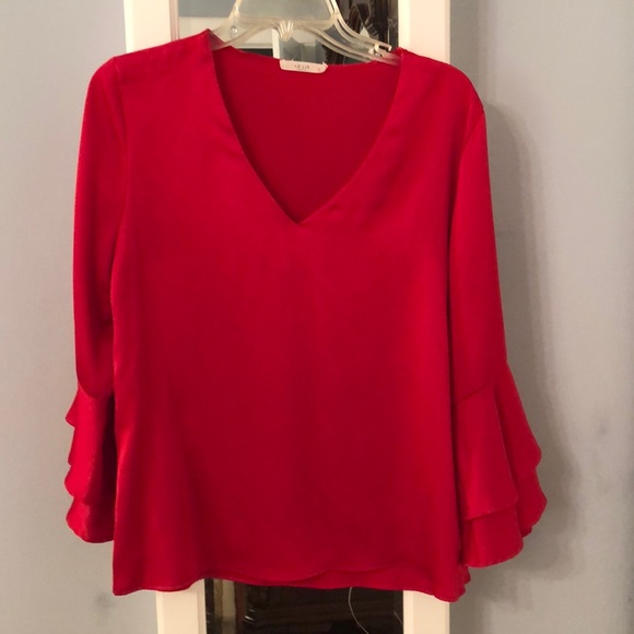 Gorgeous Red bell sleeve blouse, M - Picture 1 of 3